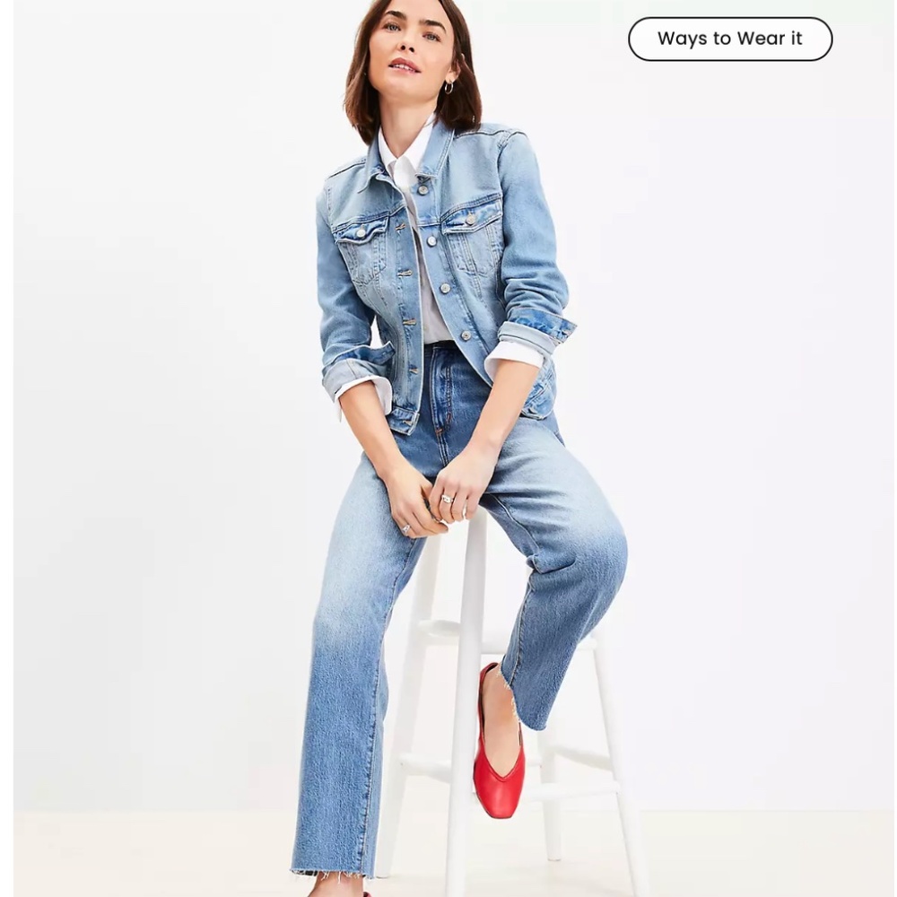 Petite Fresh Cut High Rise Straight Jeans in Light Vintage Wash